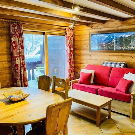 Mont Blanc View Apt In The Heart Of Chamonix Kültér fotó