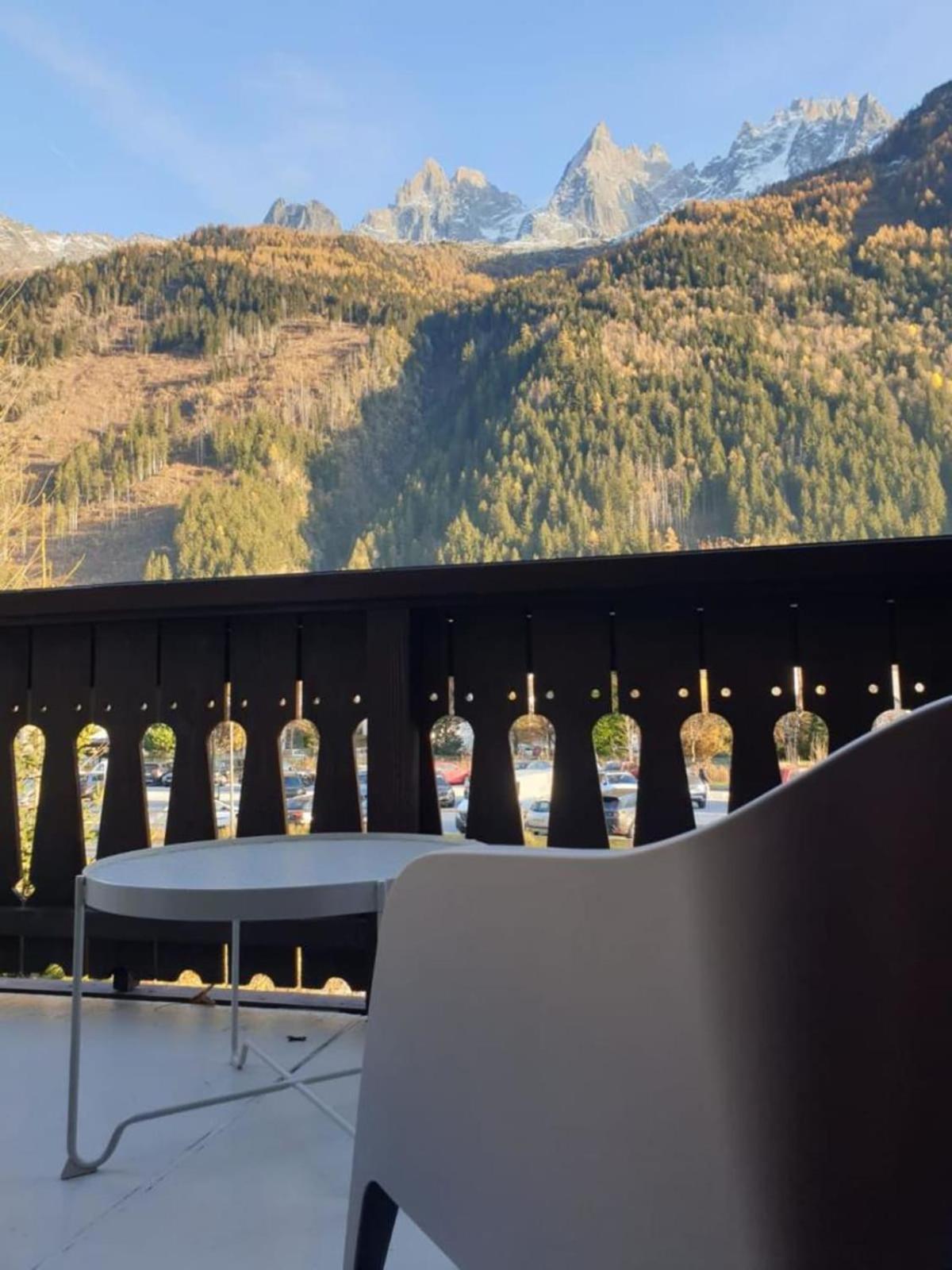Mont Blanc View Apt In The Heart Of Chamonix Kültér fotó