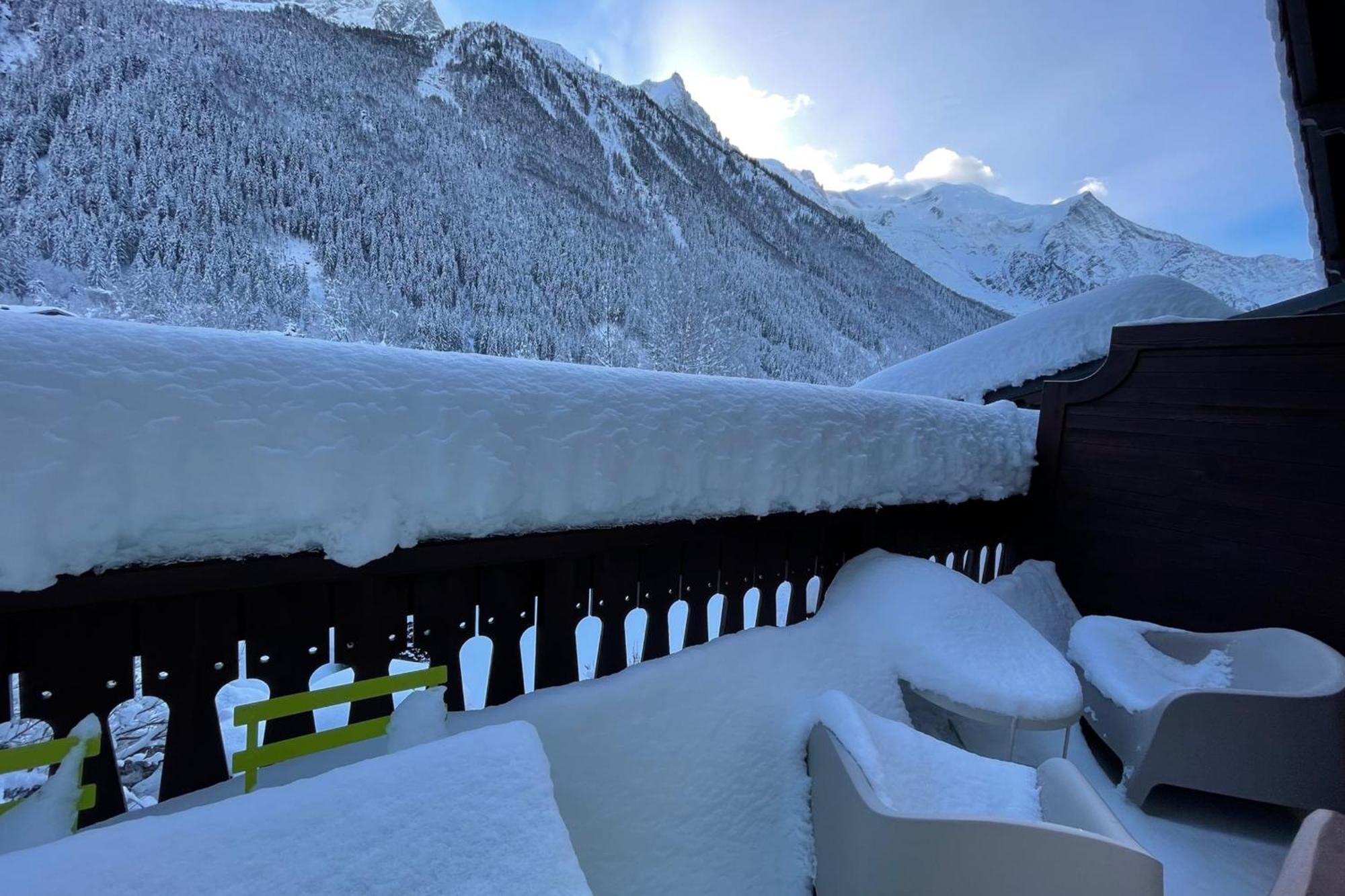 Mont Blanc View Apt In The Heart Of Chamonix Kültér fotó
